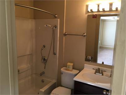 Apartment for rent at 142 23rd St, Toledo, OH 43604