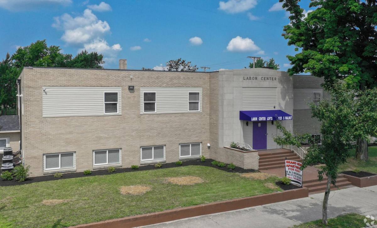 Apartment for rent at 1125 S Walnut St, Muncie, IN 47302