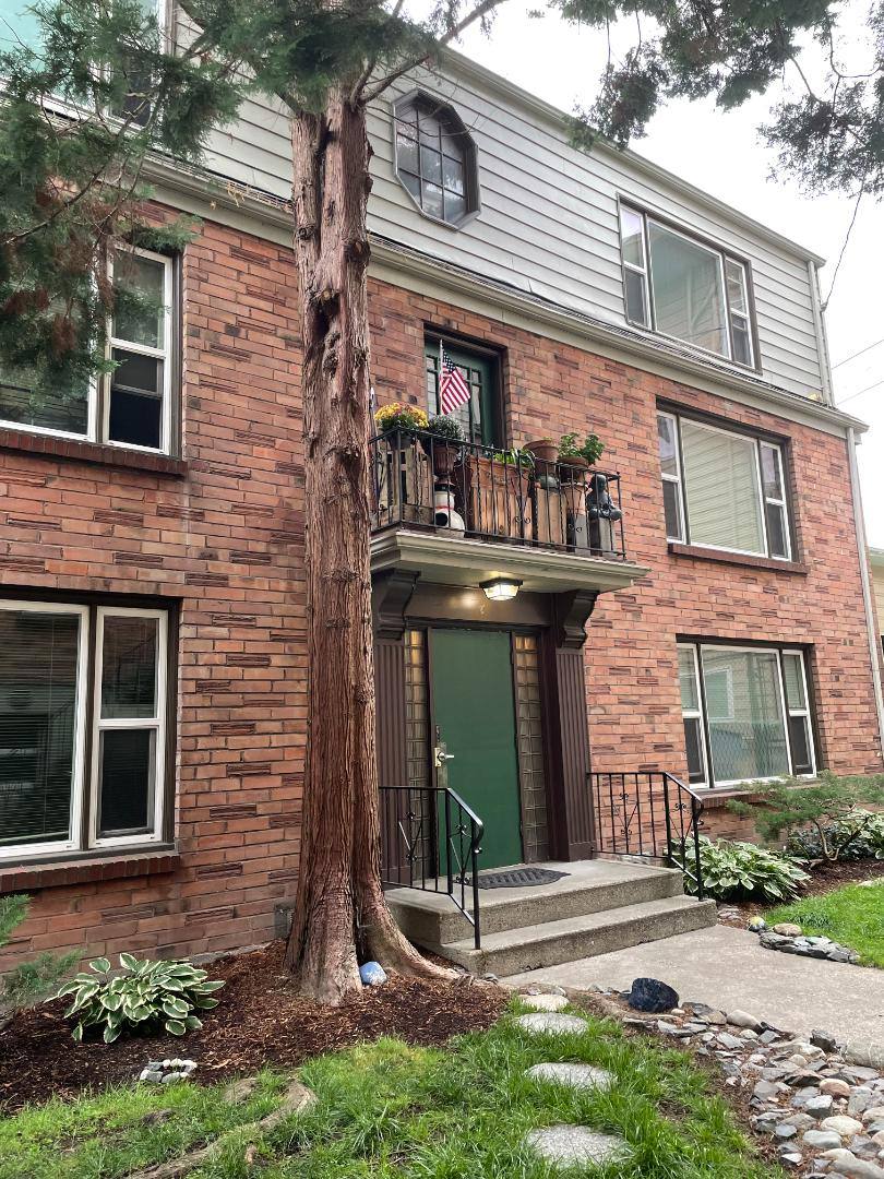 Apartment for rent at 3113 Colby Ave, Everett, WA 98201