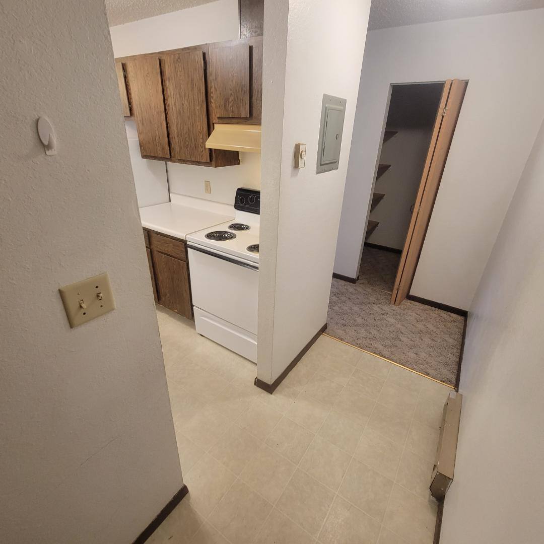 Apartment for rent at 506 Jefferson St, Vermillion, SD 57069