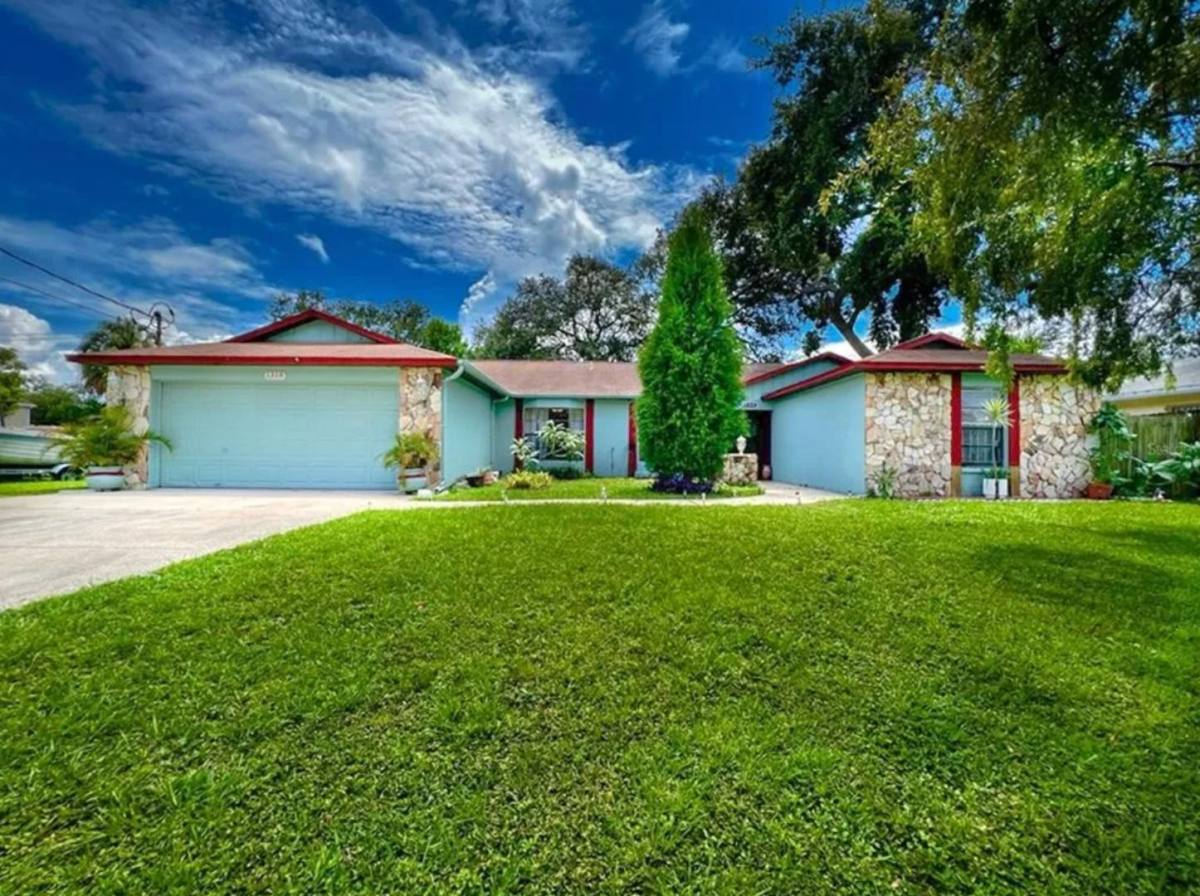 House for rent at 1318 W Nassau St, Tampa, FL 33607