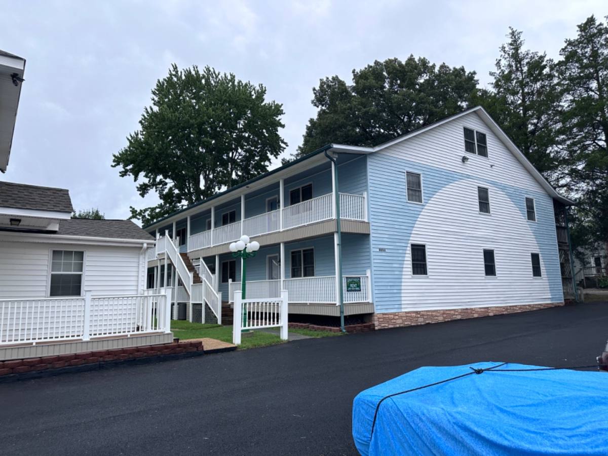 Apartment for rent at 20765 Old Great Mills Rd, Lexington Park, MD 20653