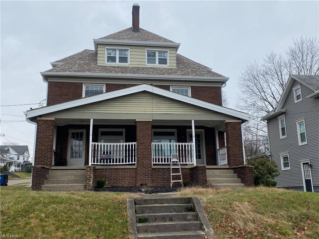 Apartment for rent at 160 Hager St, Hubbard, OH 44425