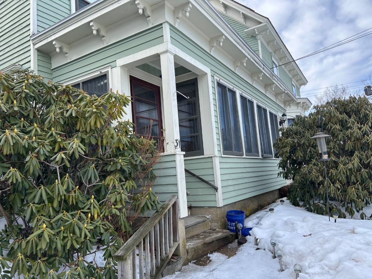 Apartment for rent at 29 Jackson St, Concord, NH 03301