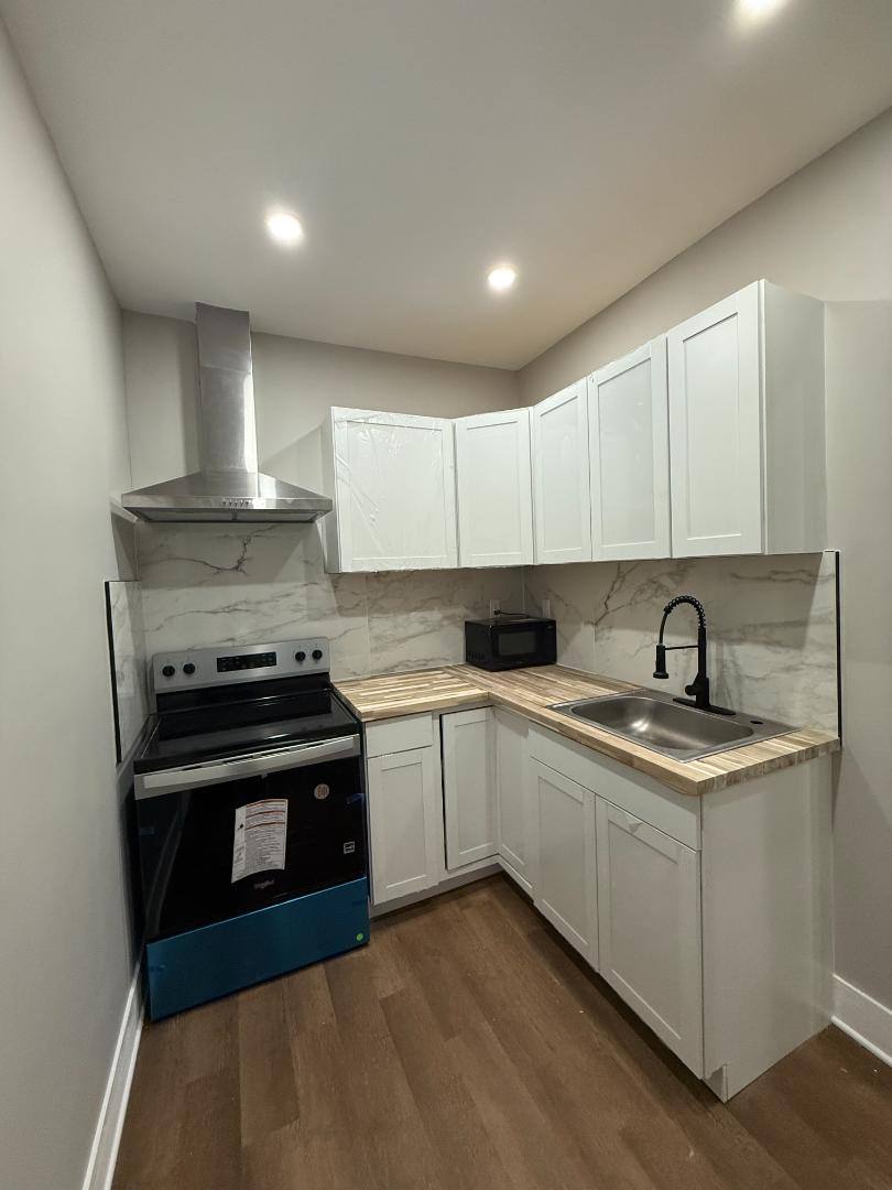 Apartment for rent at 442 Hudson Ave, Albany, NY 12203