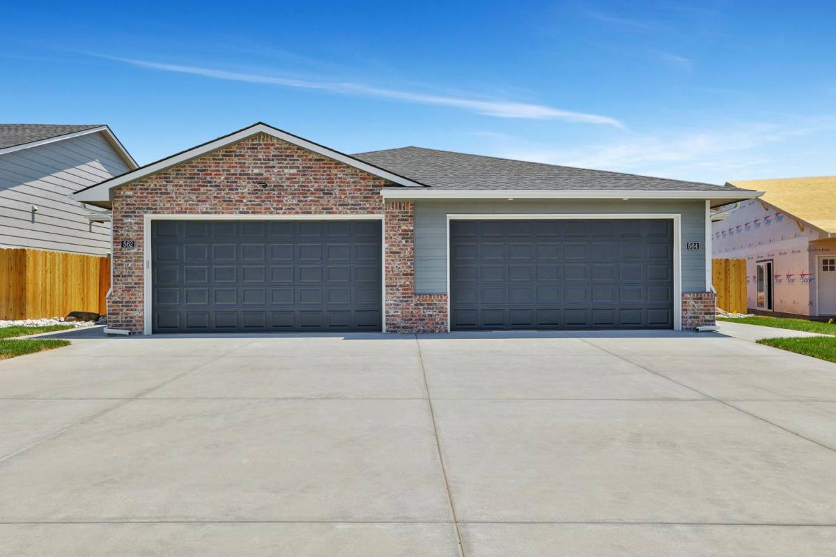 Apartment for rent at 550 Long Path Court, Goddard, KS 67052