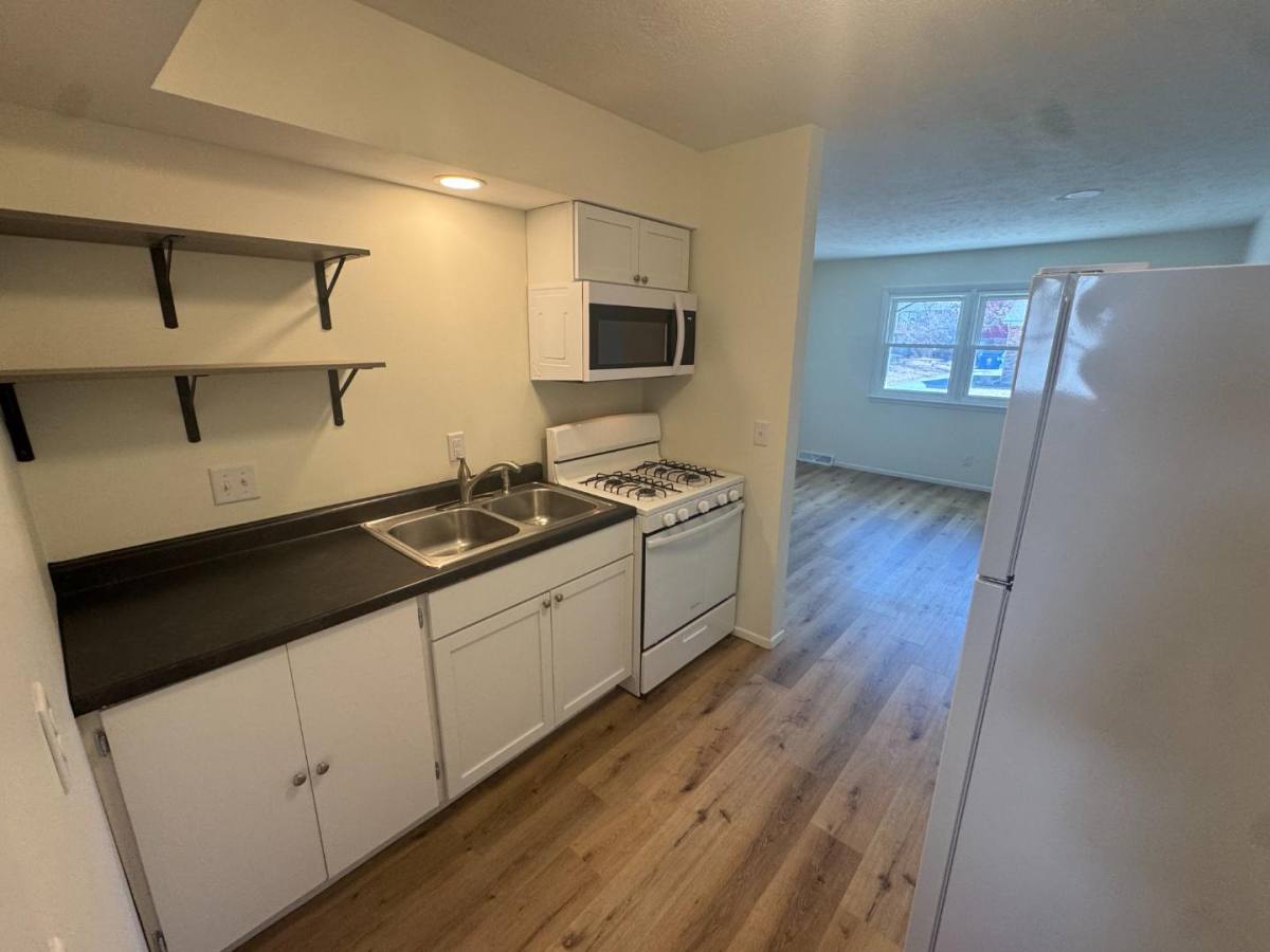 Apartment for rent at 208 Lindell Dr, Normal, IL 61761
