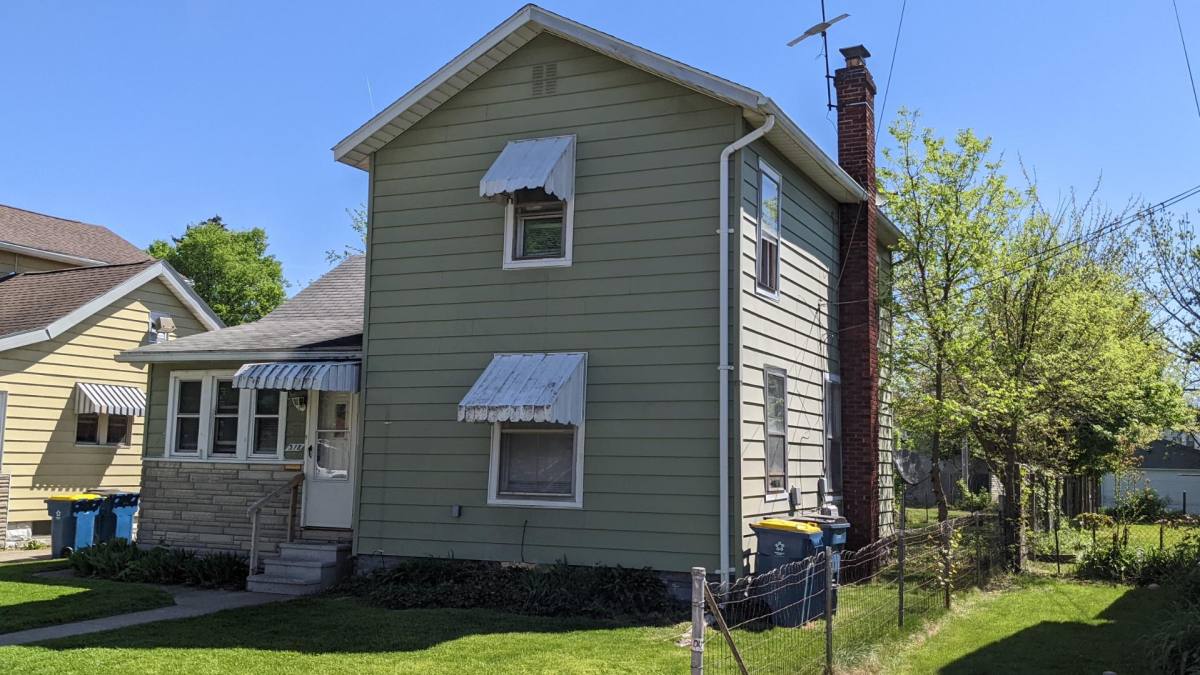 House for rent at 318 S Wells St #318, Mishawaka, IN 46544