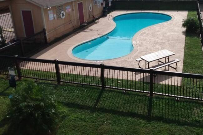 Apartment for rent at 2311 71st St #117, Galveston, TX 77551