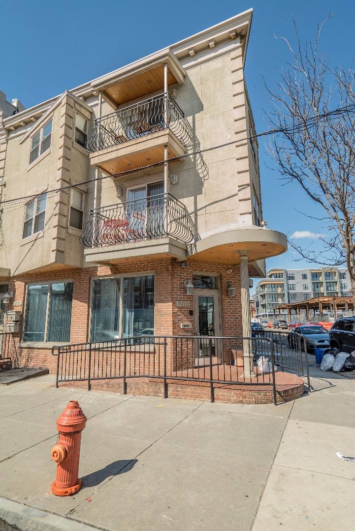 Apartment for rent at 1200 Germantown Ave - 1st, Philadelphia, PA 19122