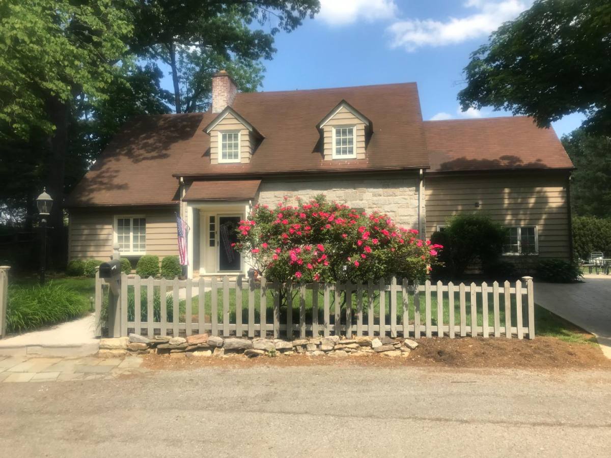 Apartment for rent at 404 Ingles Court, Blacksburg, VA 24060