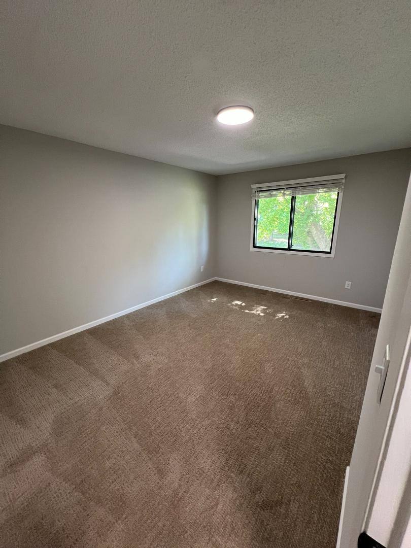 Townhouse for rent at 2087 Bradley St #2089, Saint Paul, MN 55117