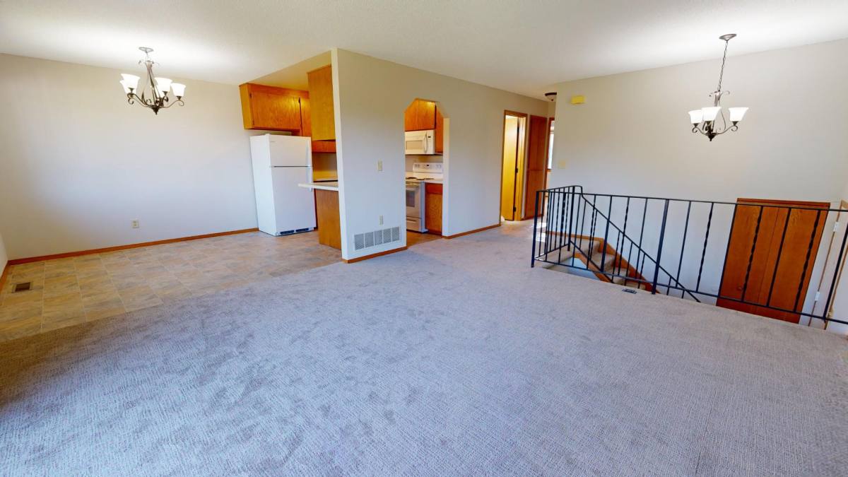 Townhouse for rent at 2439 Gall Ave, Saint Paul, MN 55109