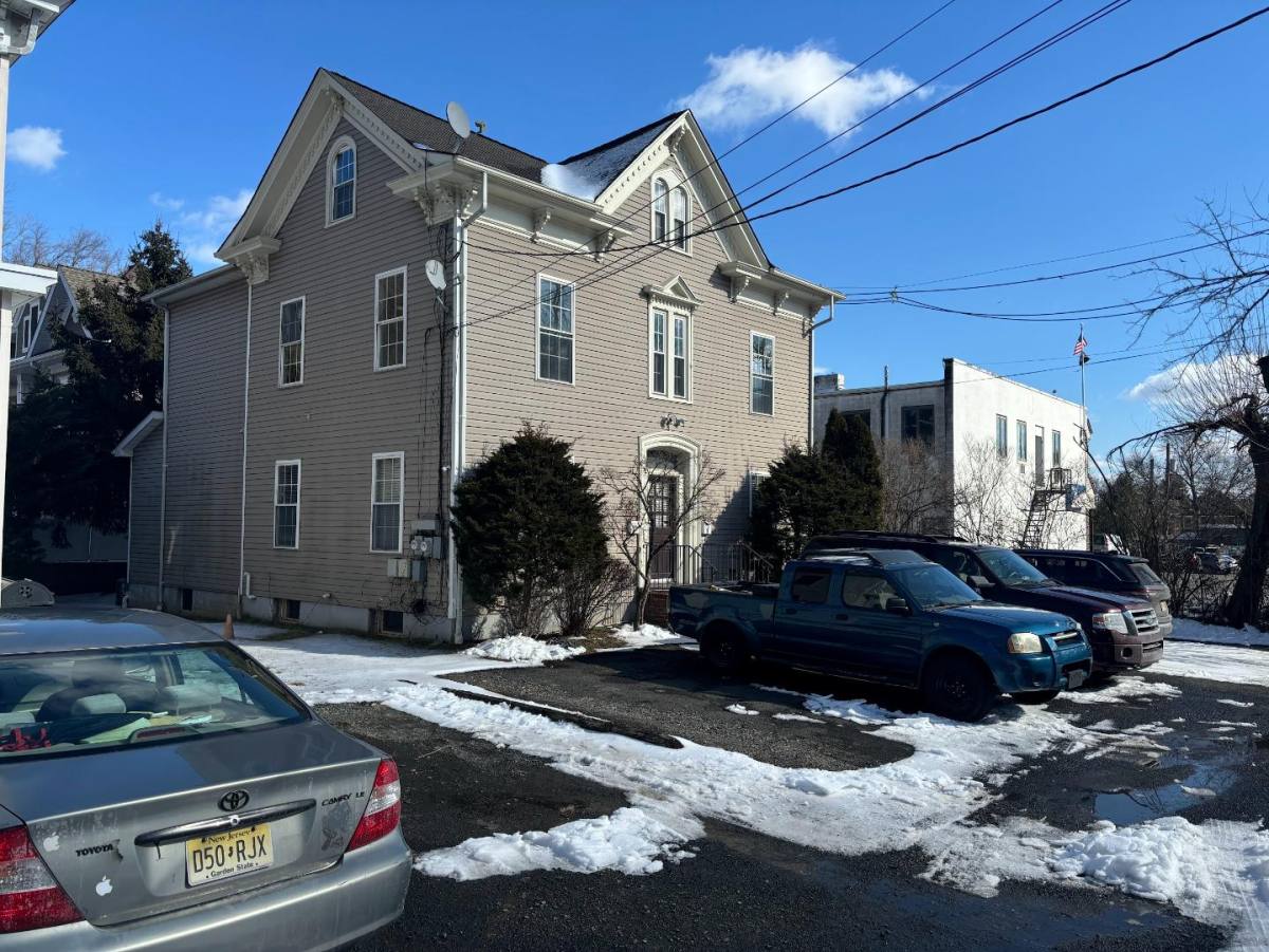 Apartment for rent at 758 Somerset St - 2nd Floor, Watchung, NJ 07069