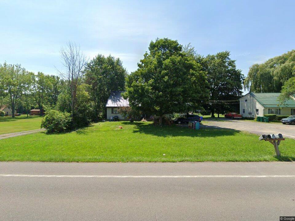 Apartment for rent at 3011 Lake Rd N #2, Brockport, NY 14420