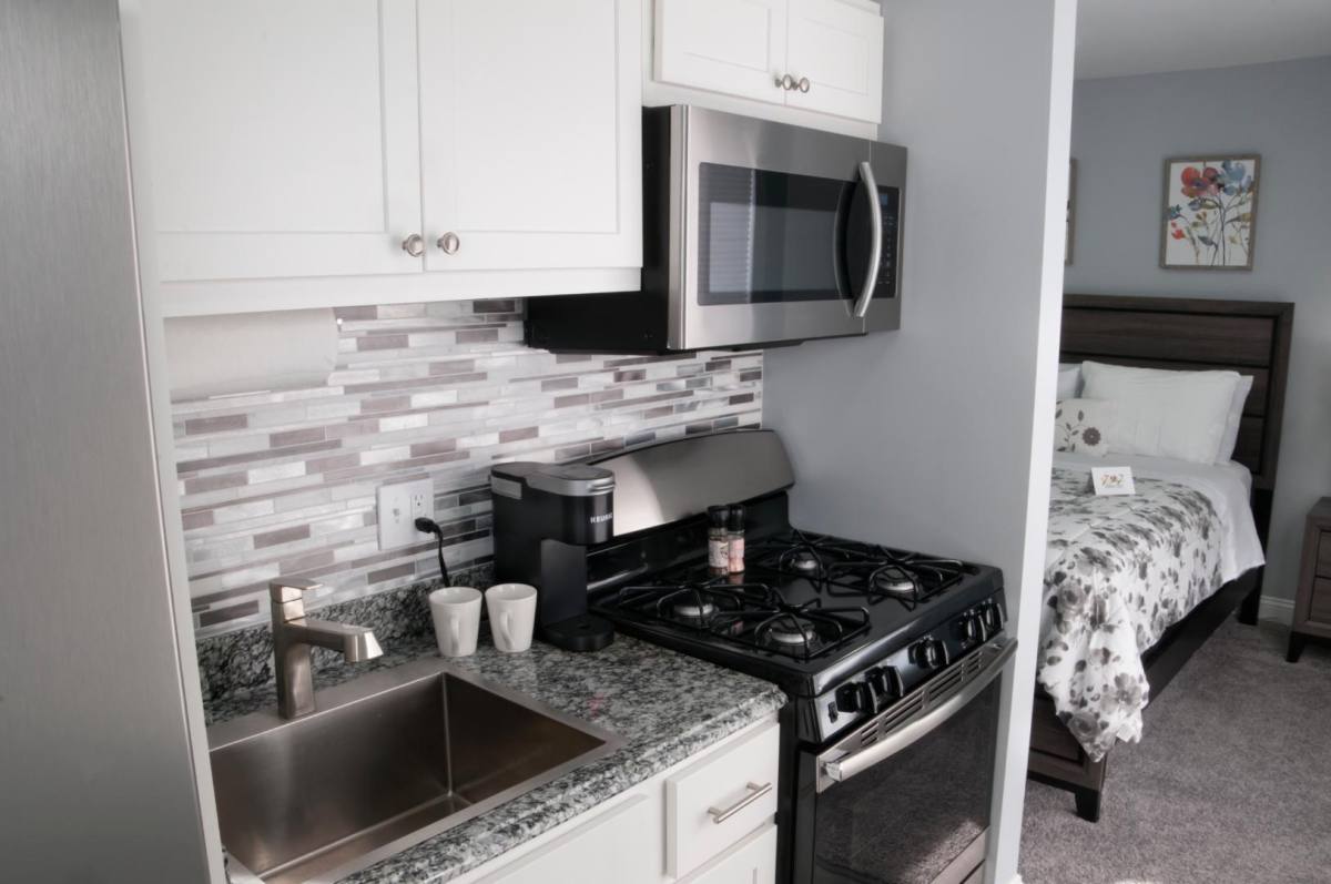 Apartment for rent at 797 E Market St #209, Akron, OH 44305