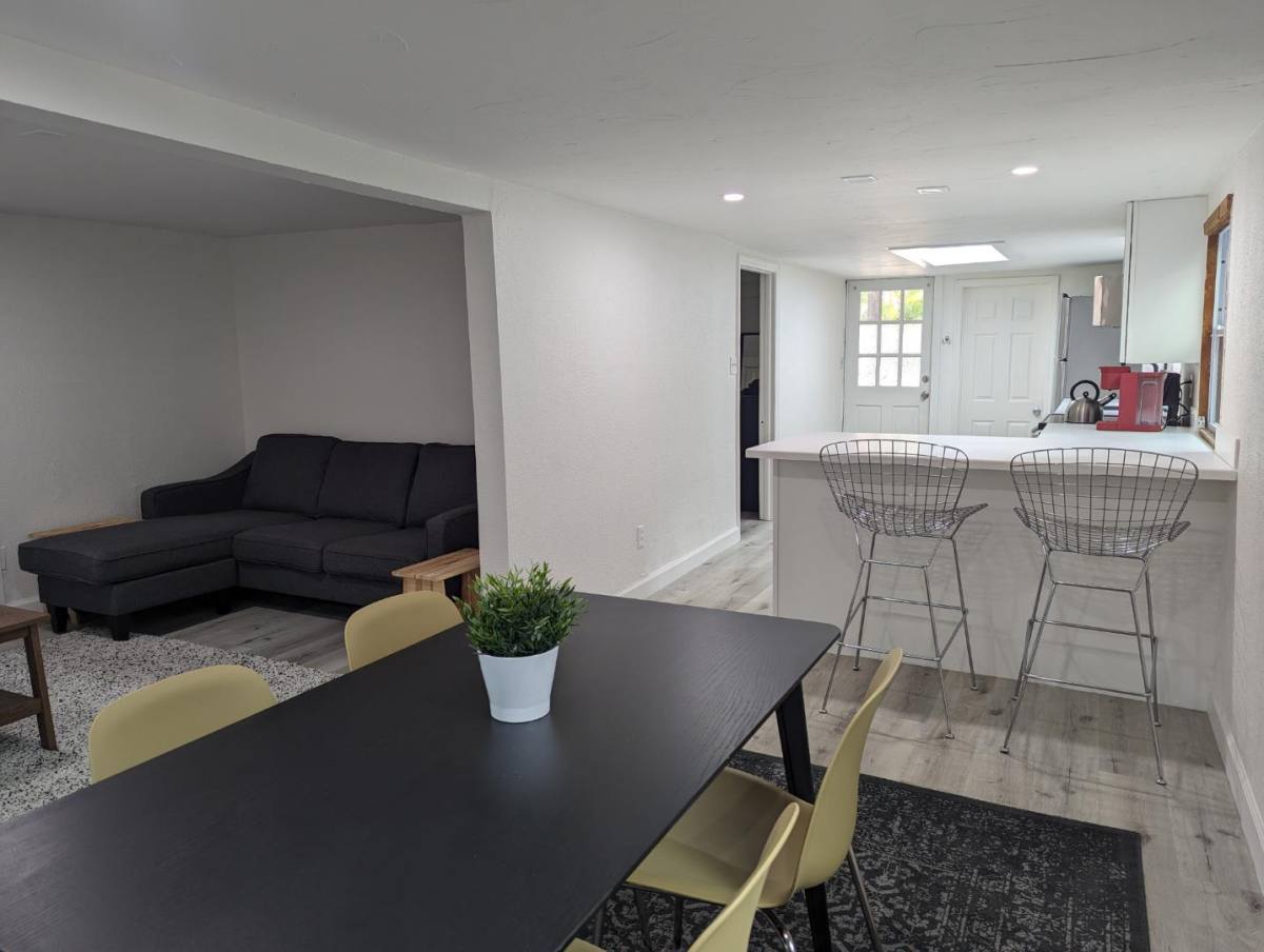 Apartment for rent at 1900 1 2 W Jetton Ave, Tampa, FL 33606