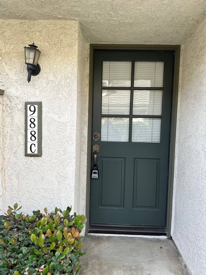 Townhouse for rent at 988 W Arrow Highway C #988, Upland, CA 91786
