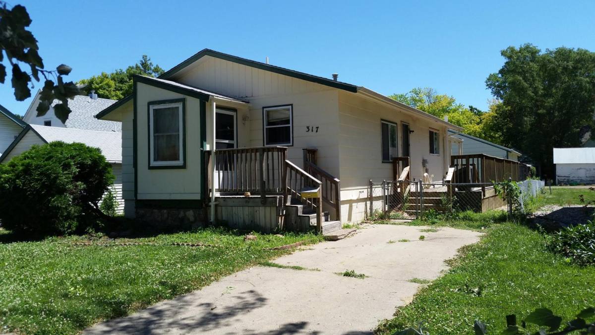 Apartment for rent at 317 High St #317, Vermillion, SD 57069