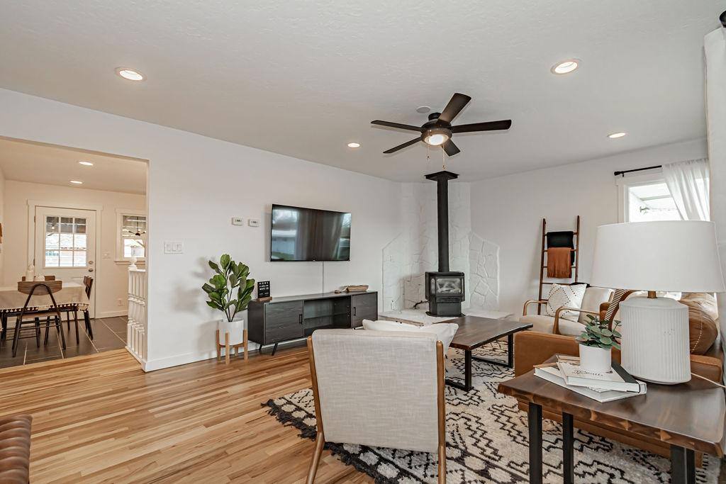 House for rent at 860 8th St, Idaho Falls, ID 83401