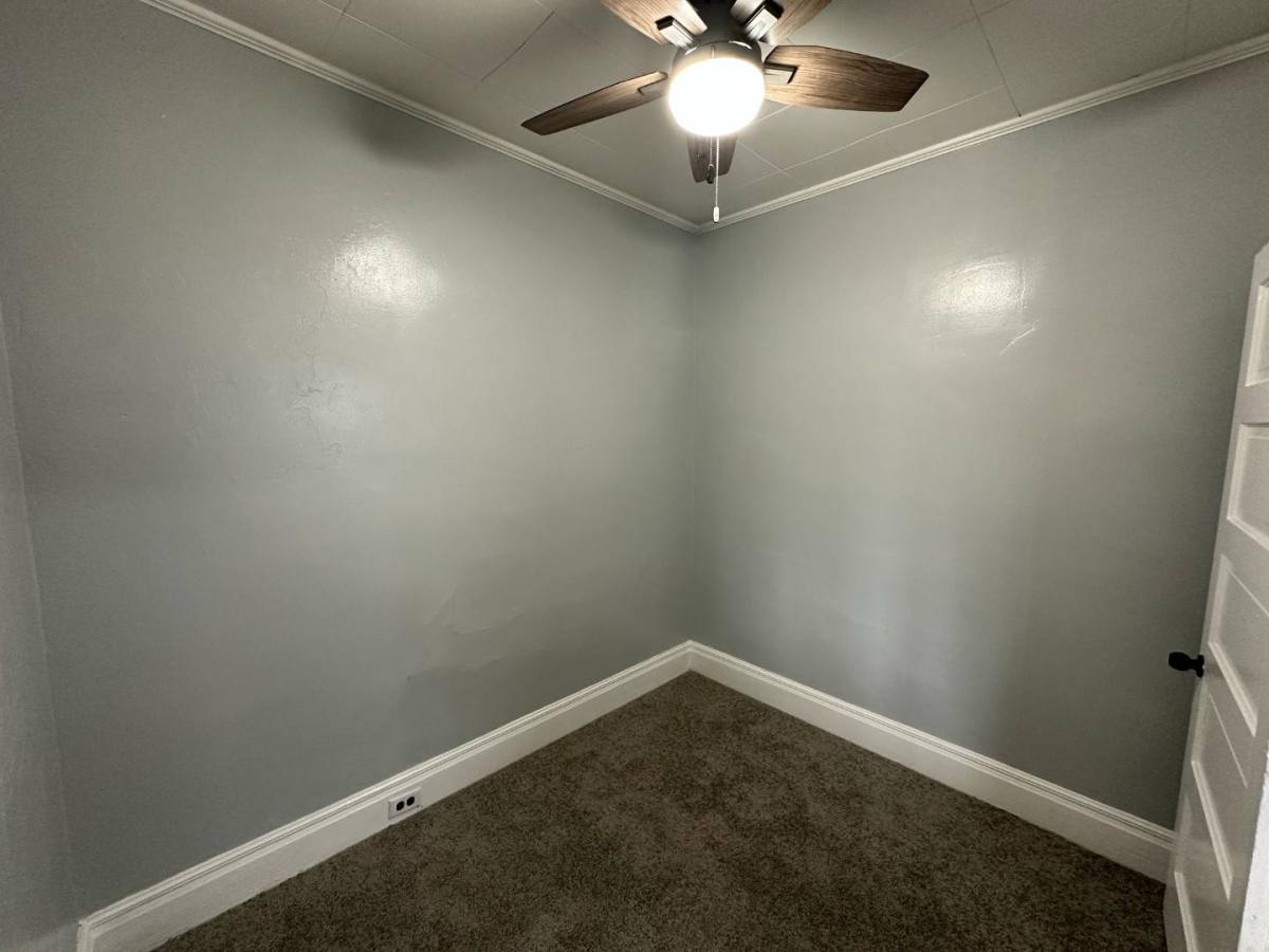 House for rent at 2916 Elm St, Toledo, OH 43604