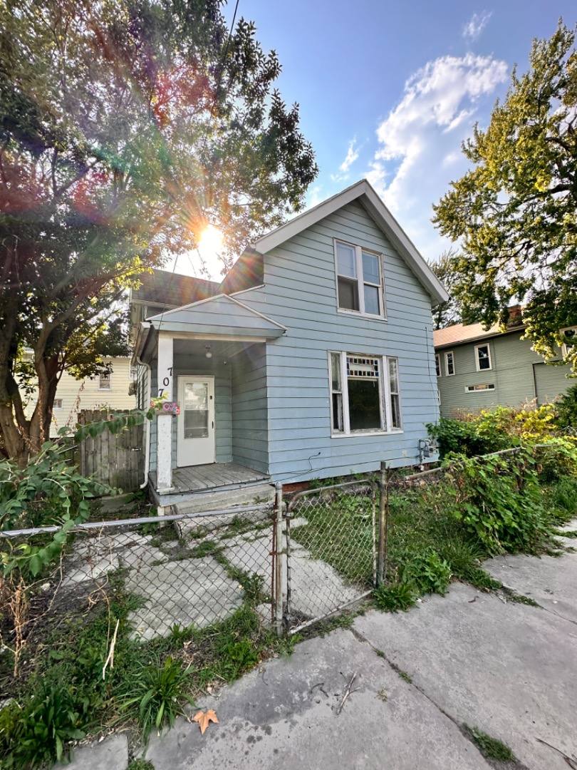 House for rent at 707 Stickney Ave, Toledo, OH 43604
