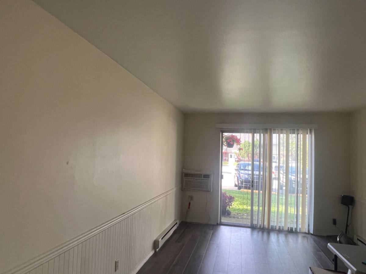 Apartment for rent at 1947-49 1st Ave #101, Grafton, WI 53024