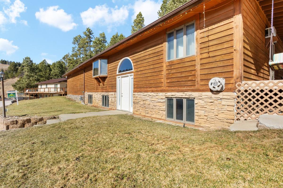 House for rent at 4 Peck St, Deadwood, SD 57732