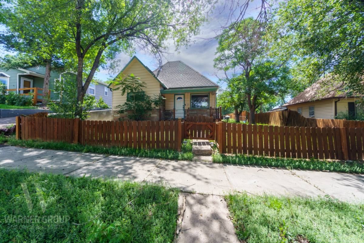 House for rent at 127 N 13th St, Colorado Springs, CO 80904