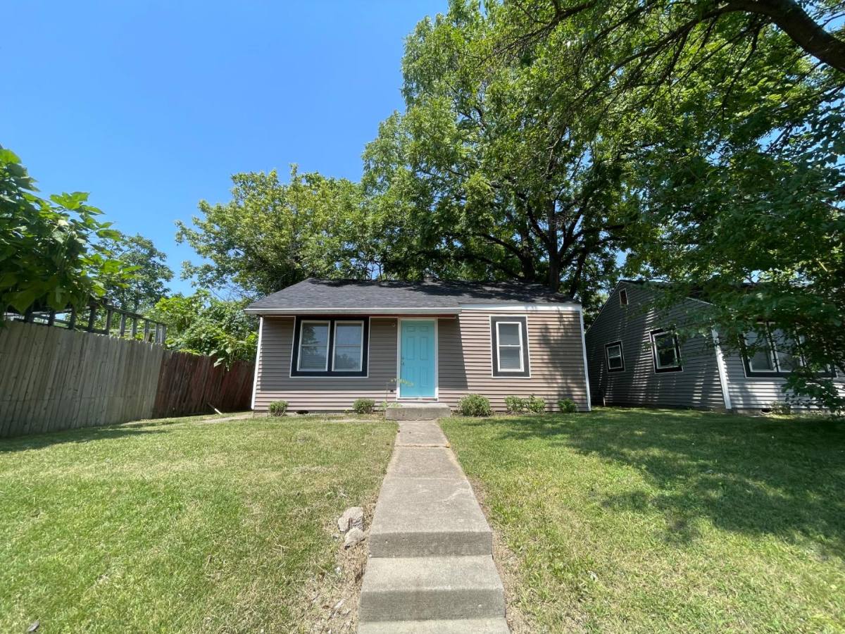 House for rent at 4008 E 30th St, Indianapolis, IN 46218