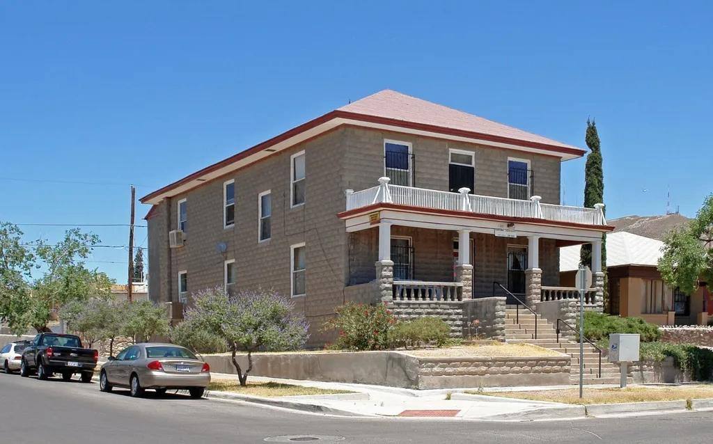 Apartment for rent at 1001 E Nevada Ave #2, El Paso, TX 79902