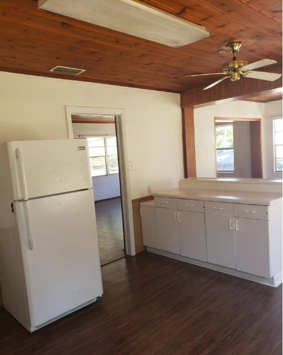 House for rent at 1603 Center St, Leesburg, FL 34748