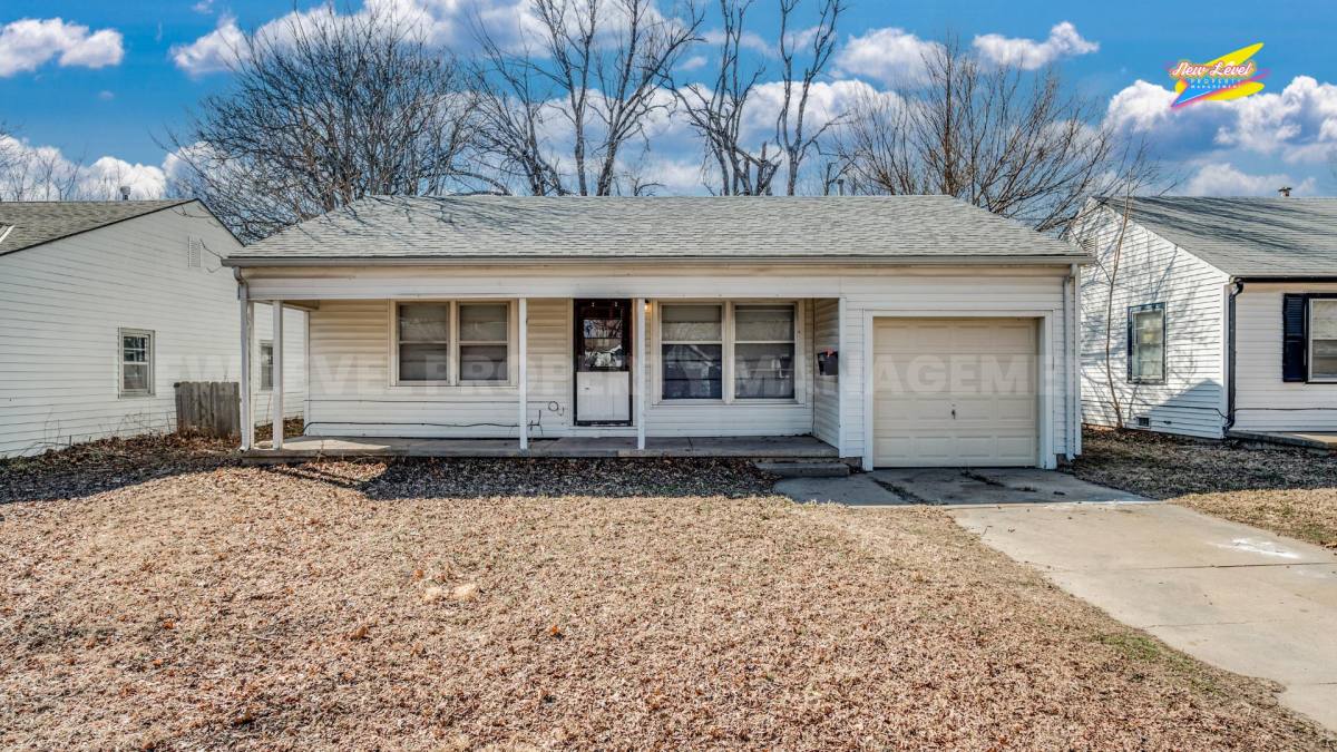 1741 S Volutsia Ave, Wichita, KS 67211