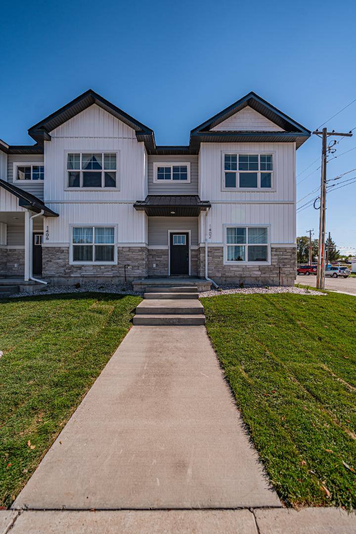 Townhouse for rent at 1495 Elmore Ave, Idaho Falls, ID 83402