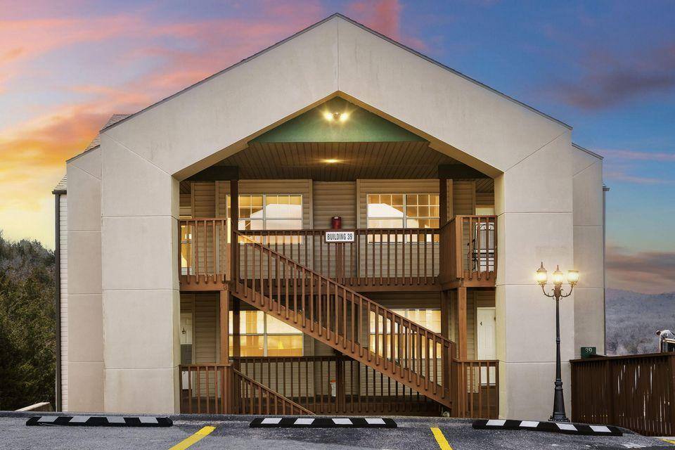 Condo for rent at 39 Lantern Bay Rd, Branson, MO 65616