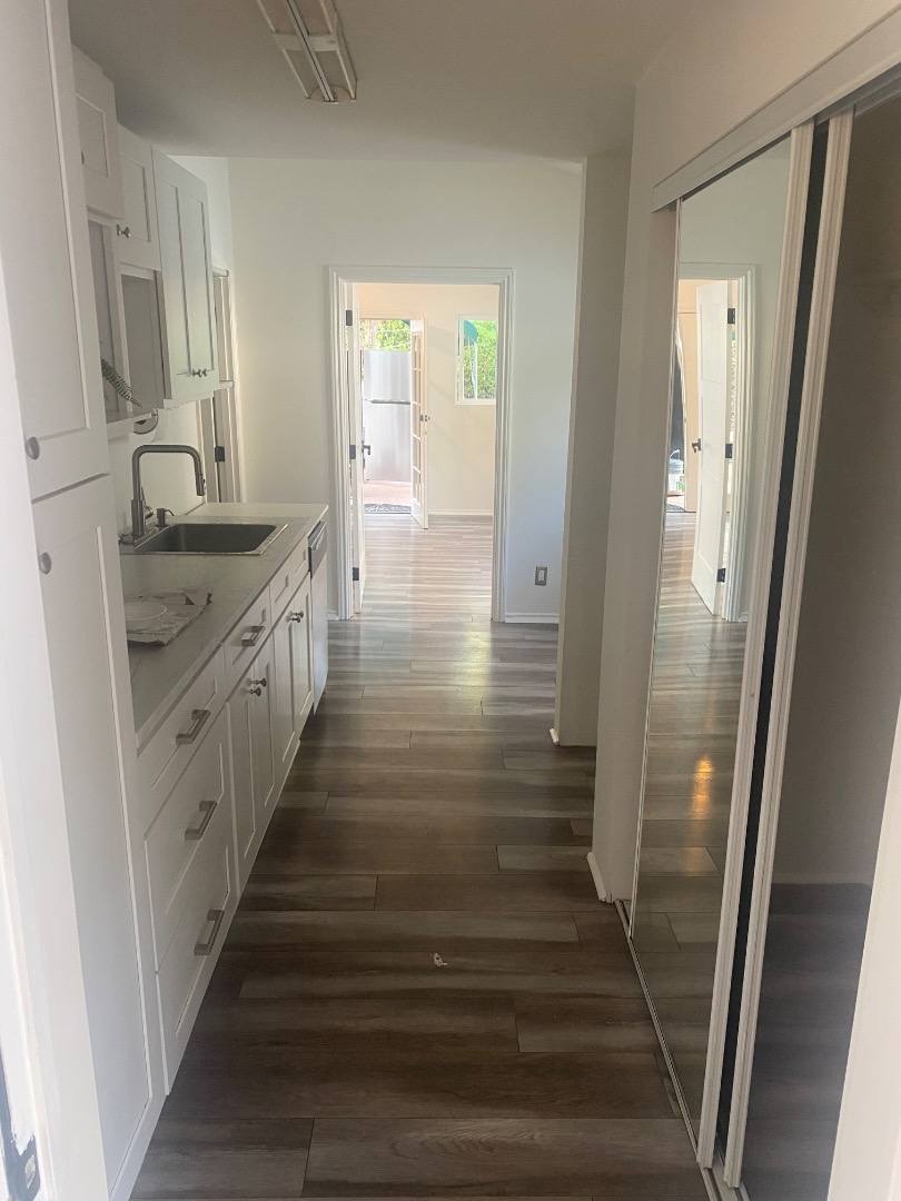 Apartment for rent at 5649 Calvin Ave, Tarzana, CA 91356