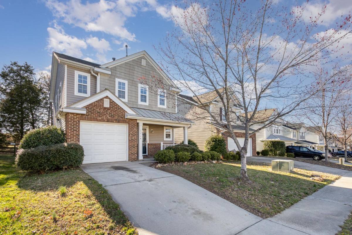 House for rent at 13716 Riding Hill Ave, Charlotte, NC 28213