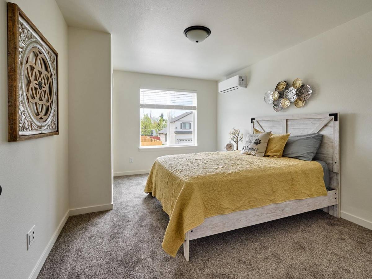 260 28th Ave SE #13 A, Albany, OR 97322