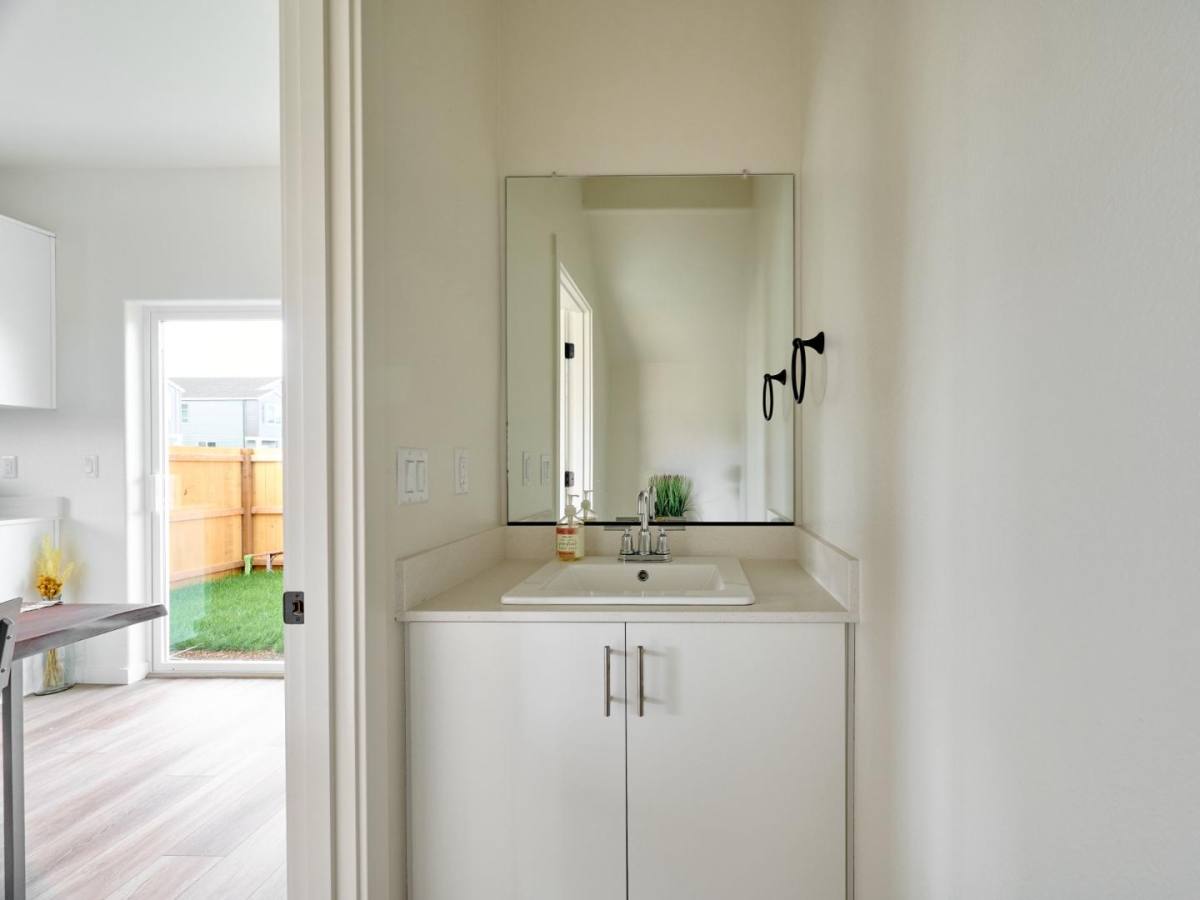Townhouse for rent at 266 28th Ave SE #13 C, Albany, OR 97322