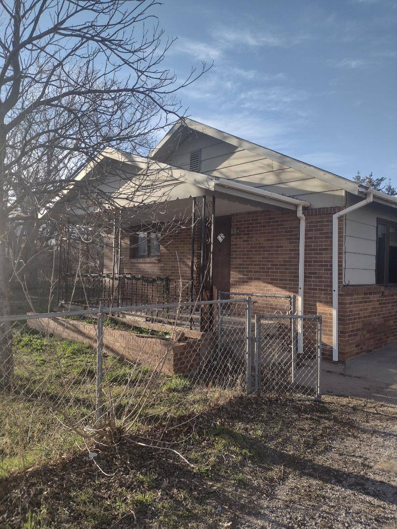 House for rent at 2620 E 2nd Ave #2620, Hutchinson, KS 67501