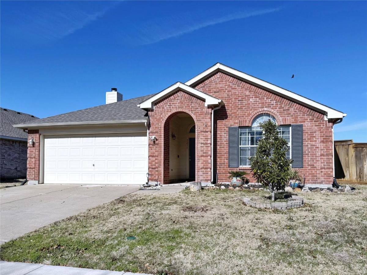House for rent at 3216 Yeltes, Grand Prairie, TX 75054