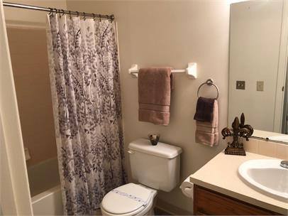 Apartment for rent at 4312 N Holland Sylvania Rd #102, Toledo, OH 43623