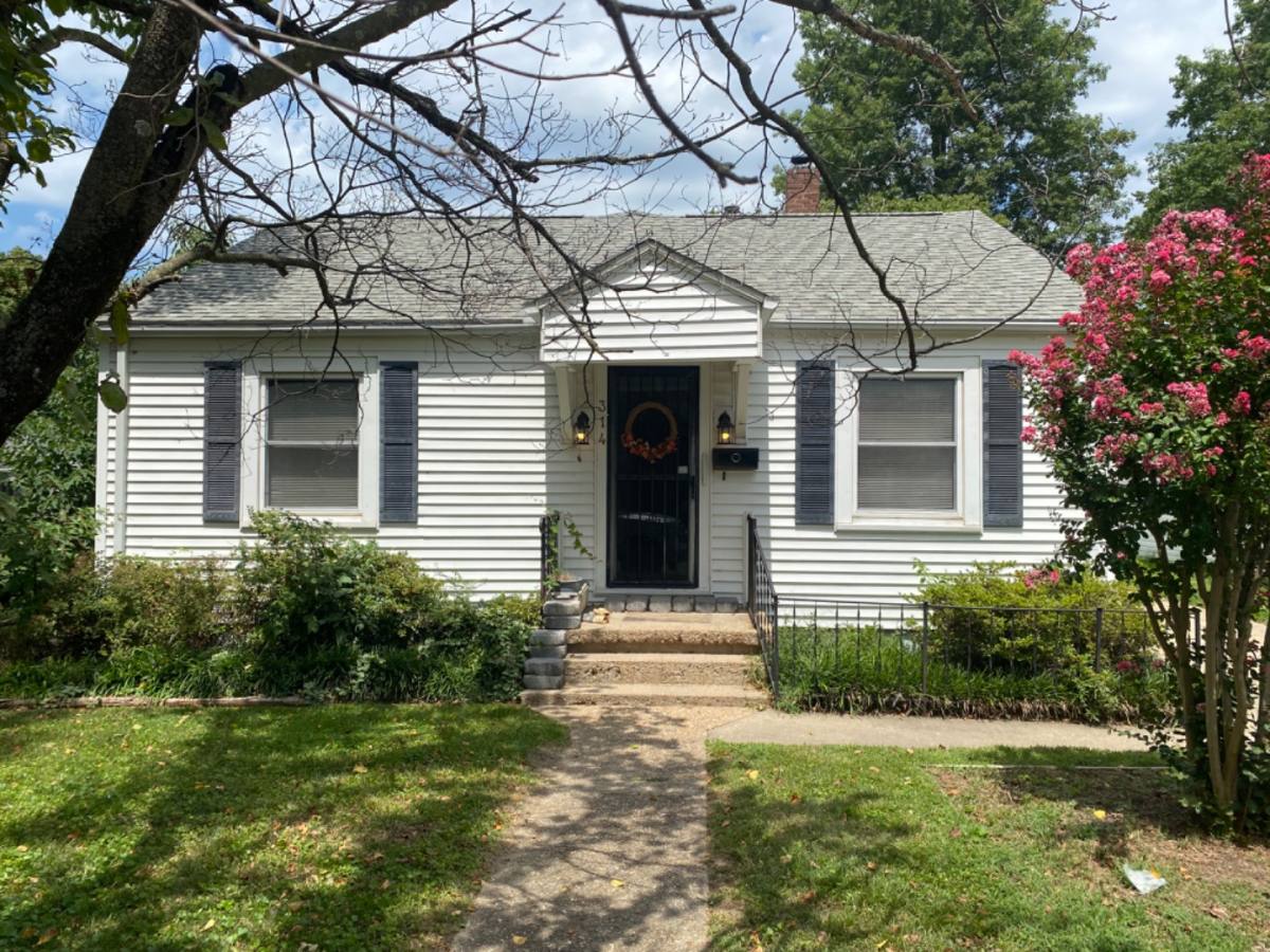 House for rent at 314 Helen St, Sikeston, MO 63801