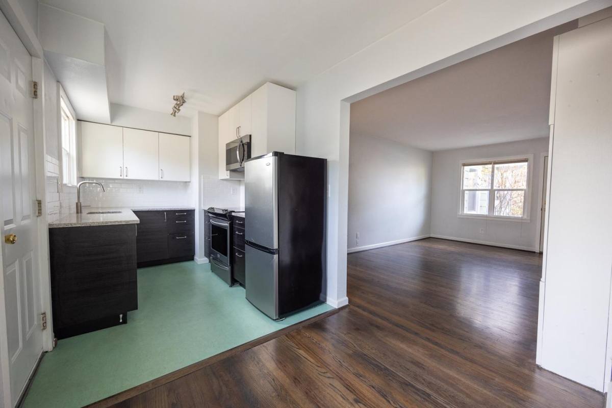 Apartment for rent at 4550 NE 14th Place #2, Portland, OR 97211