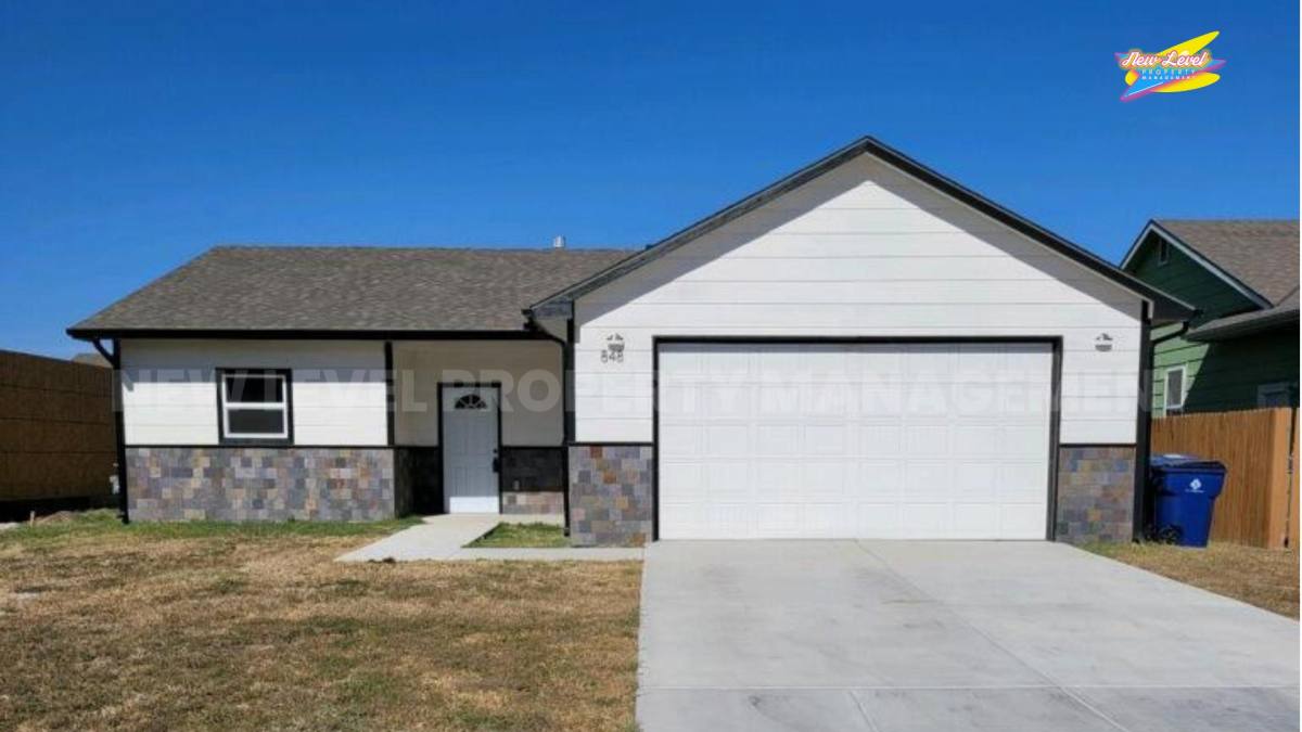 House for rent at 848 N Redbud Court, Valley Center, KS 67147