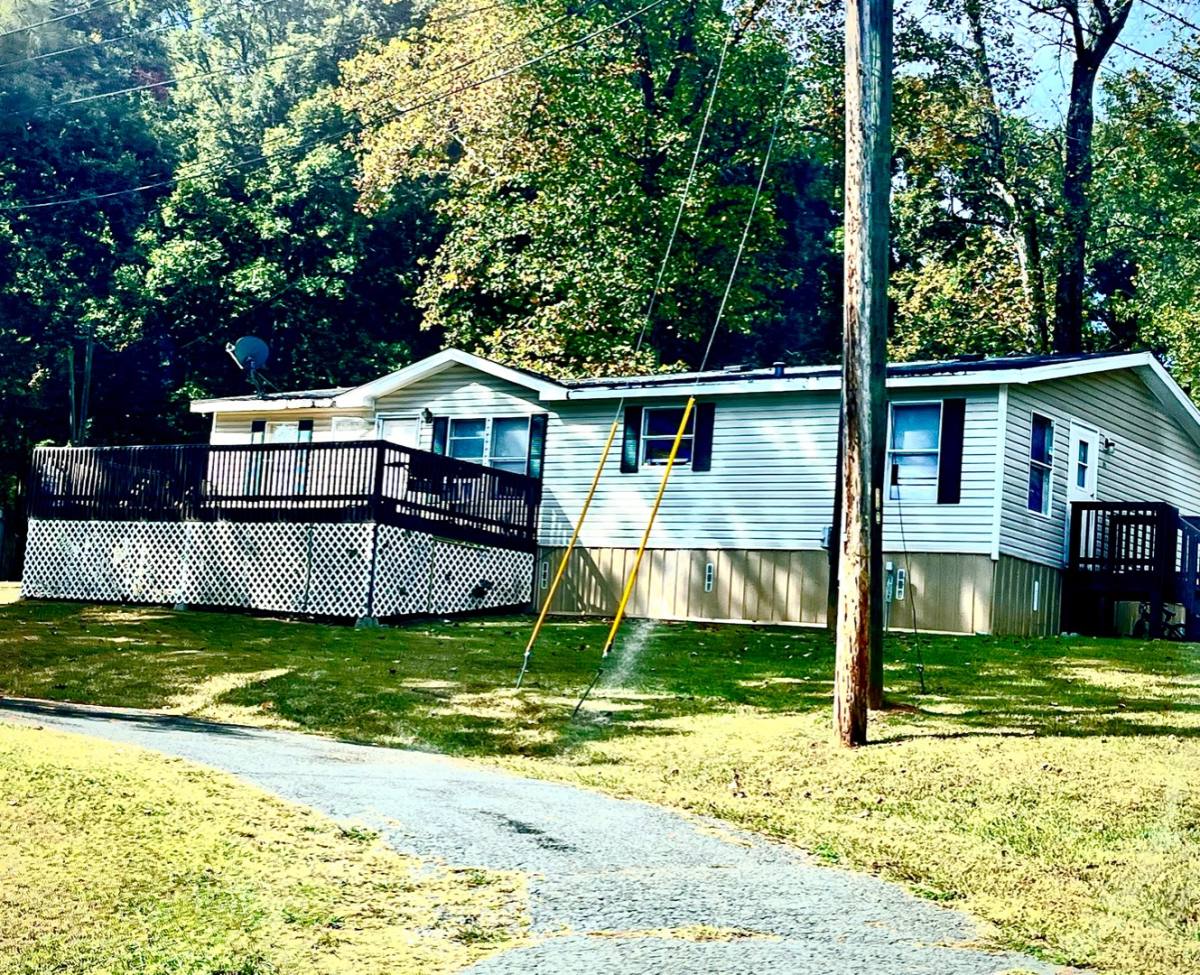 3200 S Dug Gap Rd #351, Dalton, GA 30720