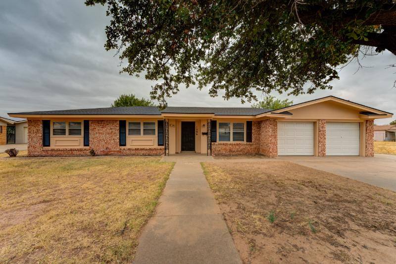 House for rent at 1506 E 2nd St, Lubbock, TX 79403