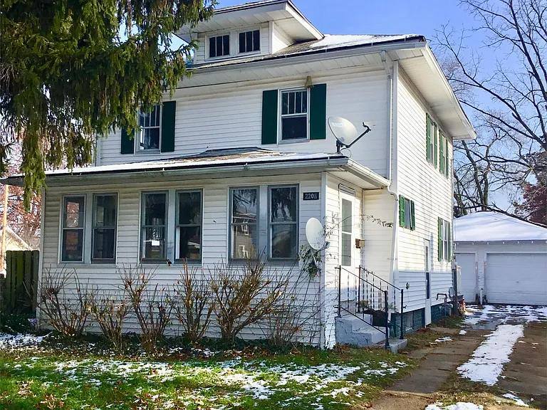 House for rent at 2206 Leer St, South Bend, IN 46613