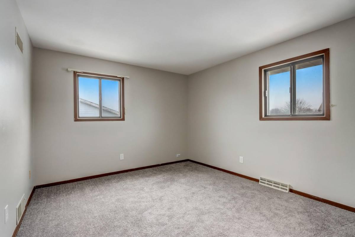 Apartment for rent at 8543 W Fairy Chasm Dr, Milwaukee, WI 53224