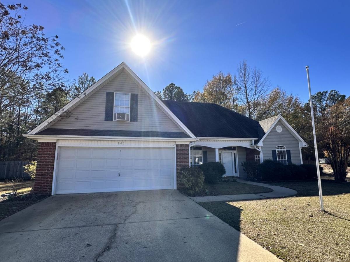 House for rent at 141 Hazelnut Circle #141 Cr, Columbus, MS 39705